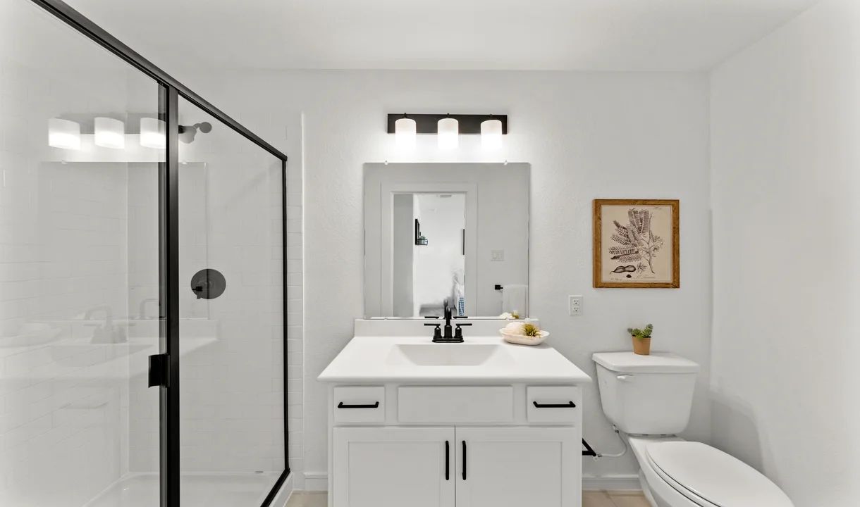 Bedroom 2 Bath