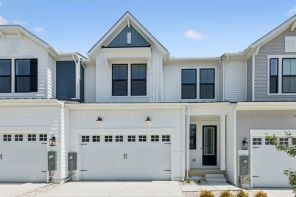 22407 Langford Ln (Seaview II - End Unit)