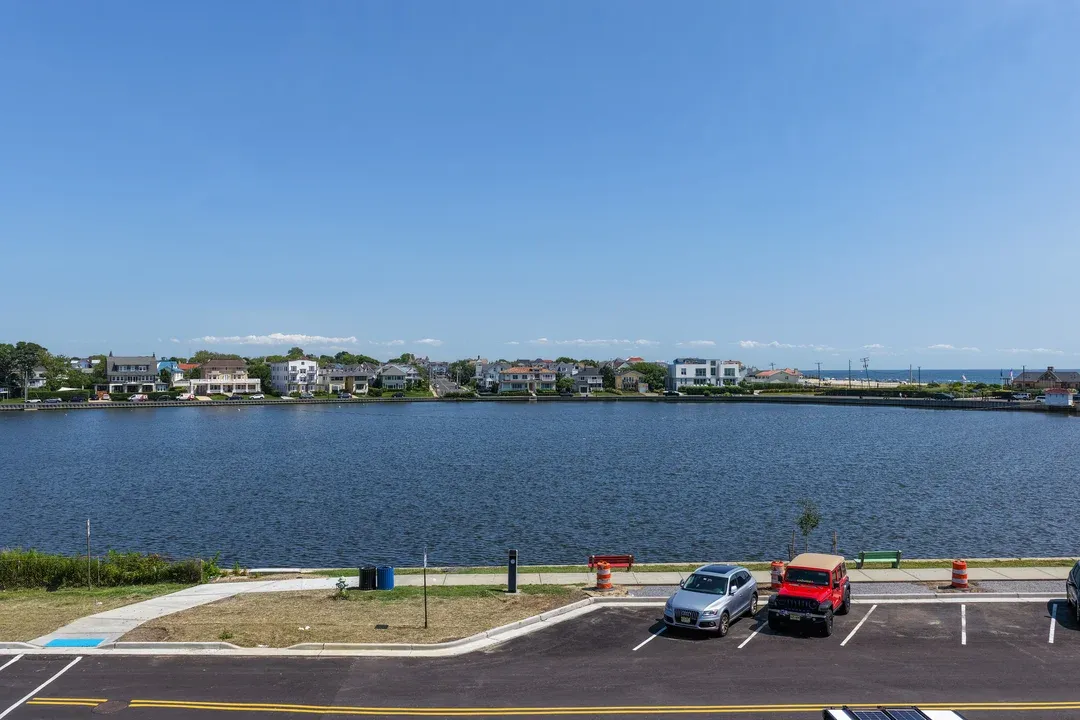 202 Deal Lake Drive, U-105 (Dunlewy)