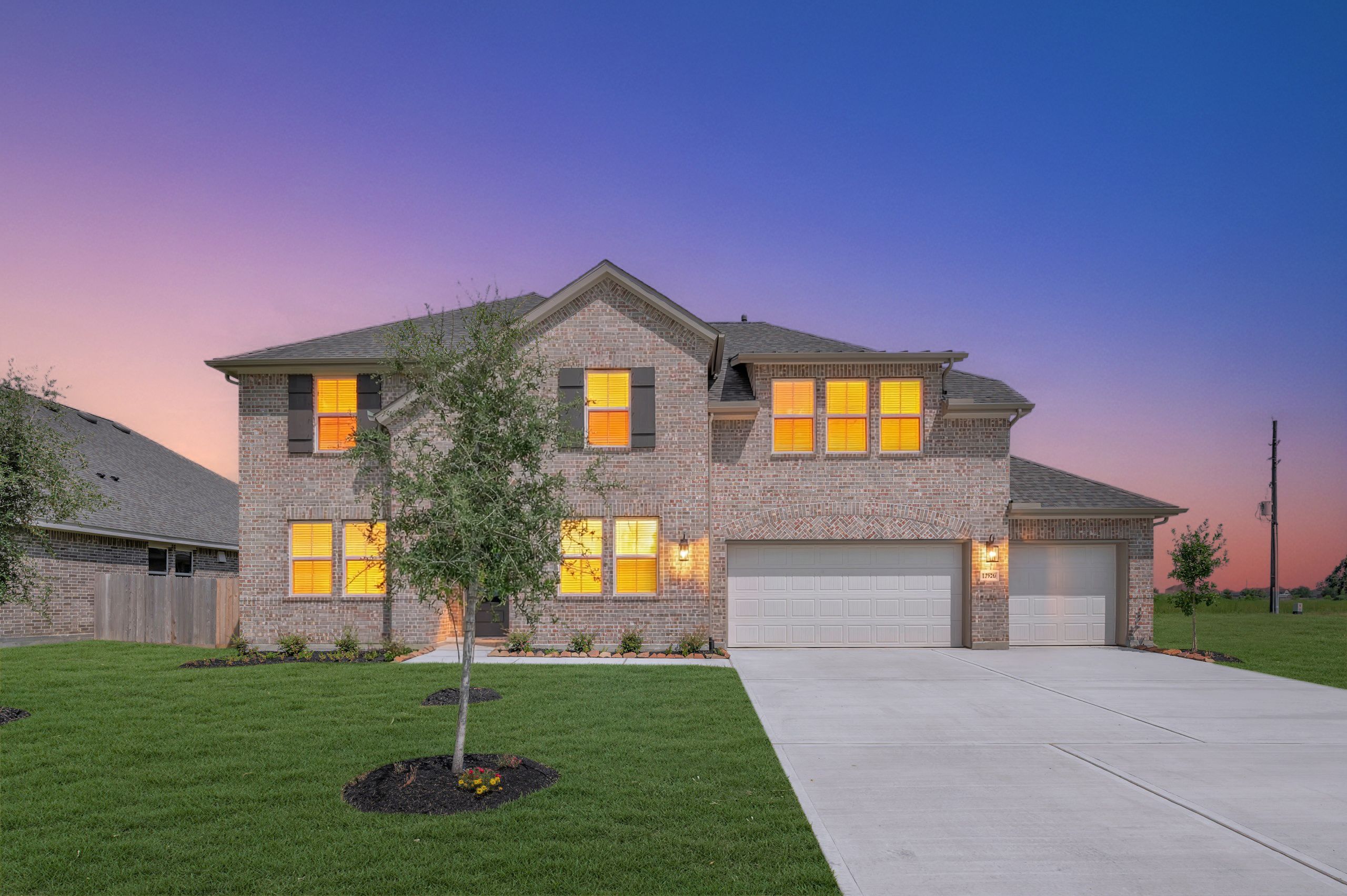 Mykonos - Grand Oaks: Mont Belvieu, Texas - K. Hovnanian® Homes