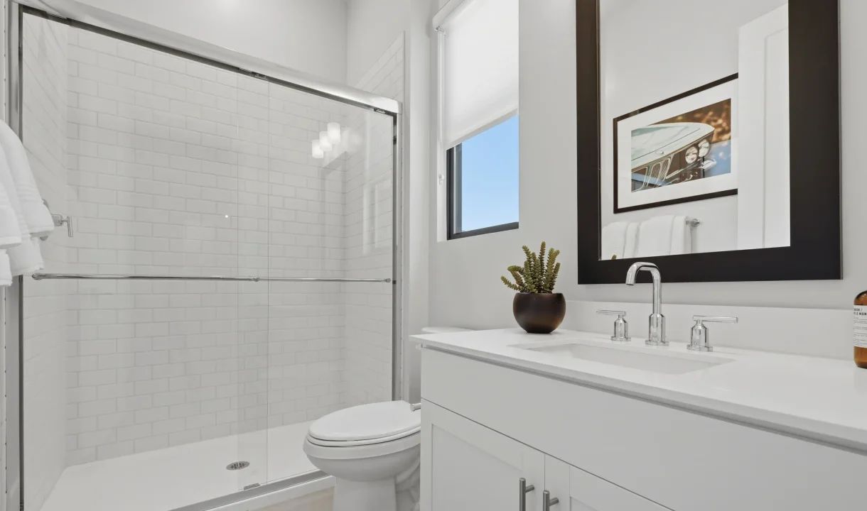 Extra Suite Plus Bath