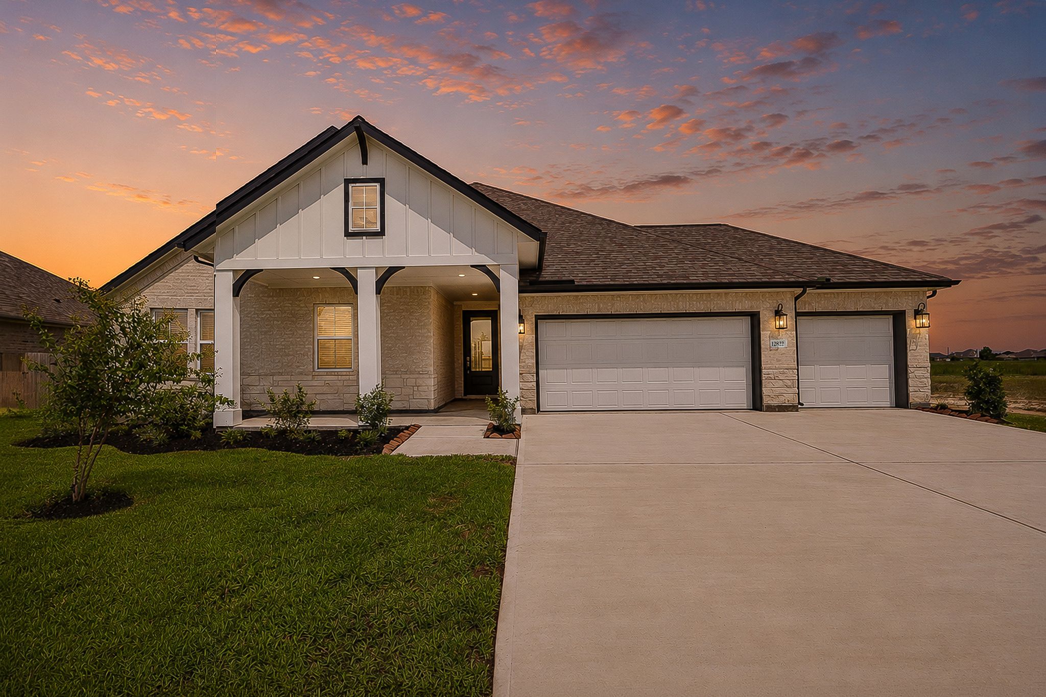 Barcelona - Grand Oaks: Mont Belvieu, Texas - K. Hovnanian® Homes