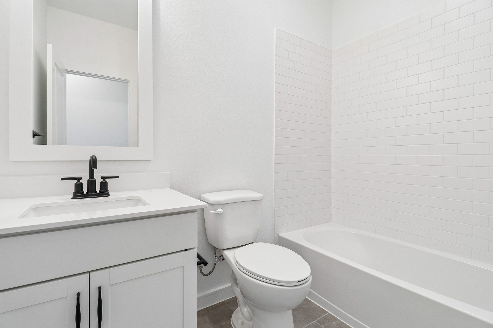 Hall Bath 2