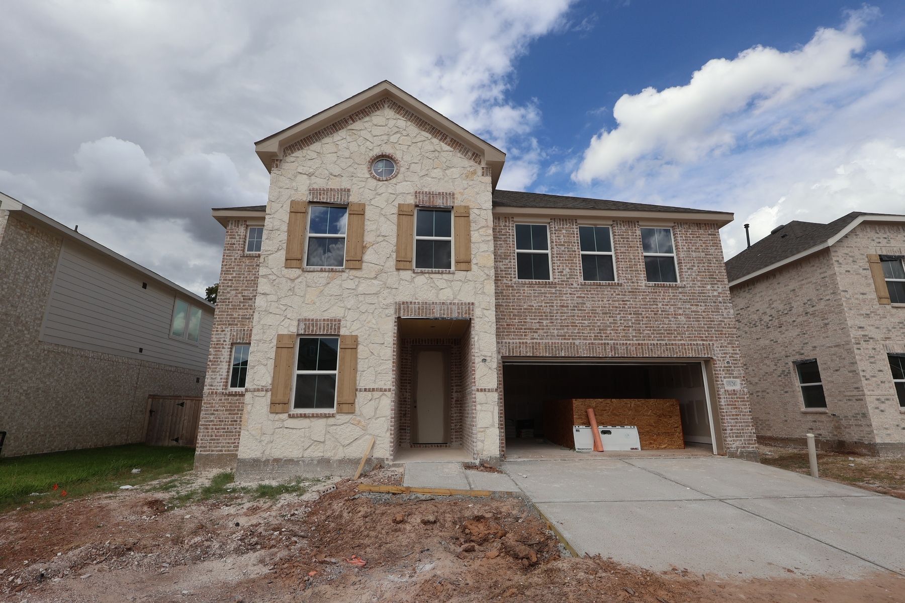 Exterior - September 29, 2026