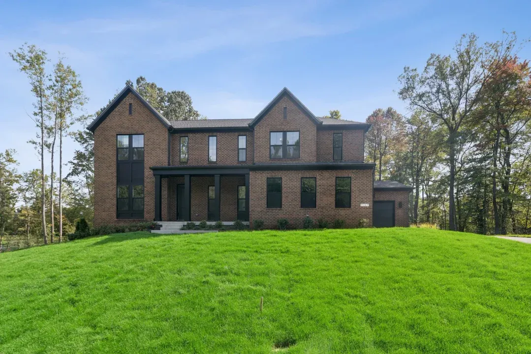 9163 Peniwill Drive. Lorton, VA 22079