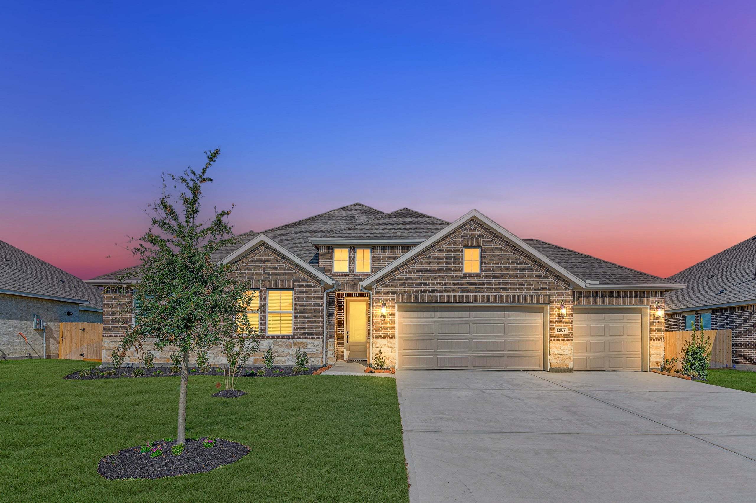 Barcelona - Grand Oaks: Mont Belvieu, Texas - K. Hovnanian® Homes