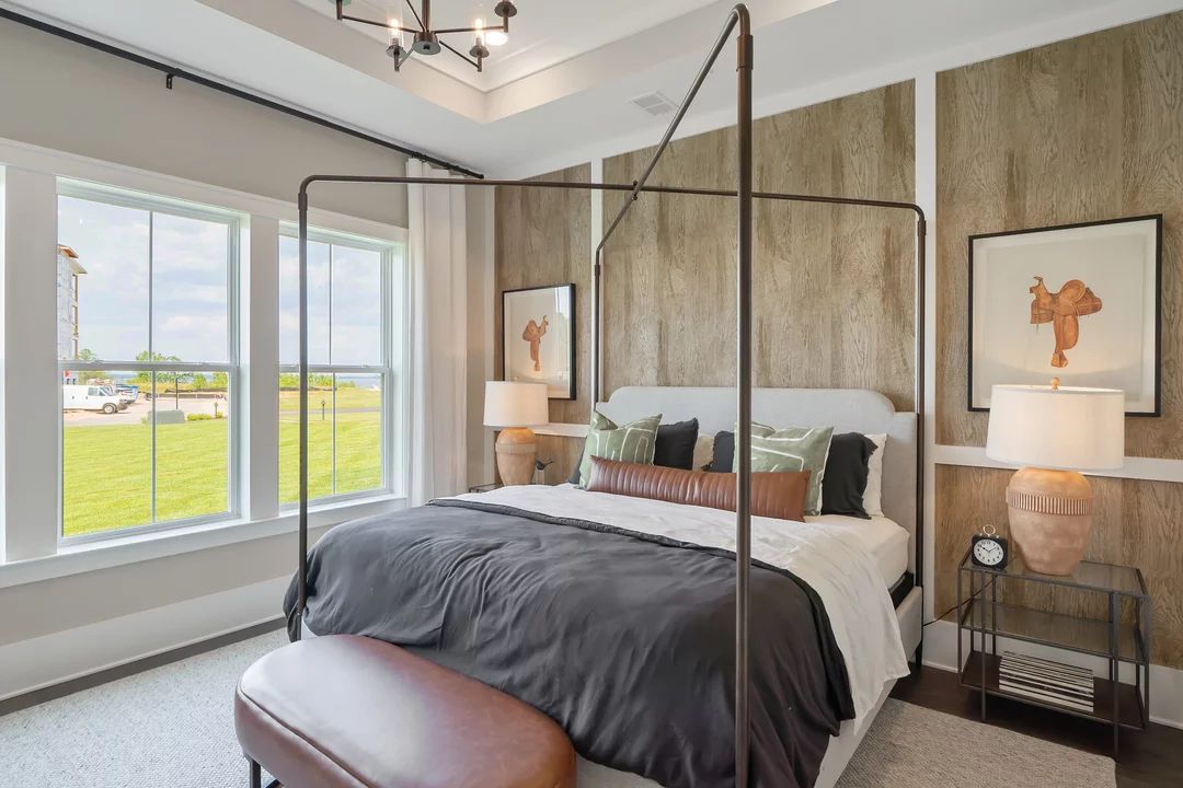 Primary suite with tray ceiling