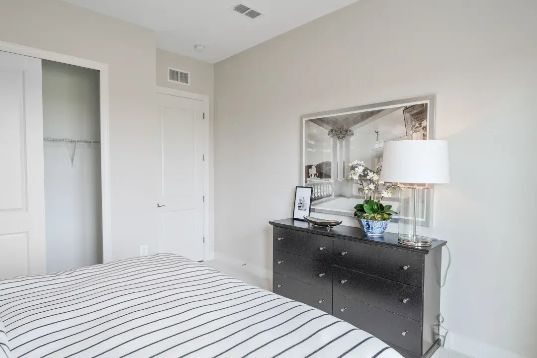 Extra Suite