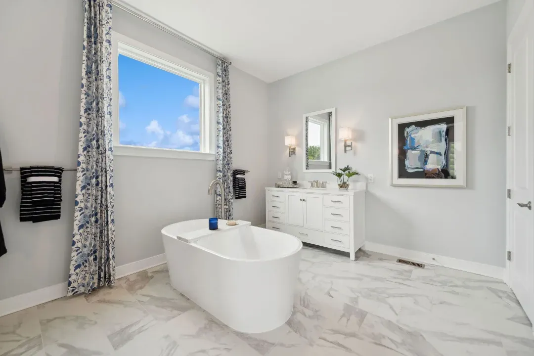 Primary bath with freestanding tub