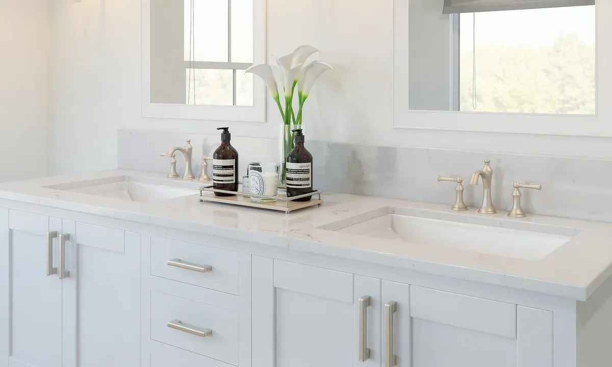 Primary bath with brushed nickel fixtures