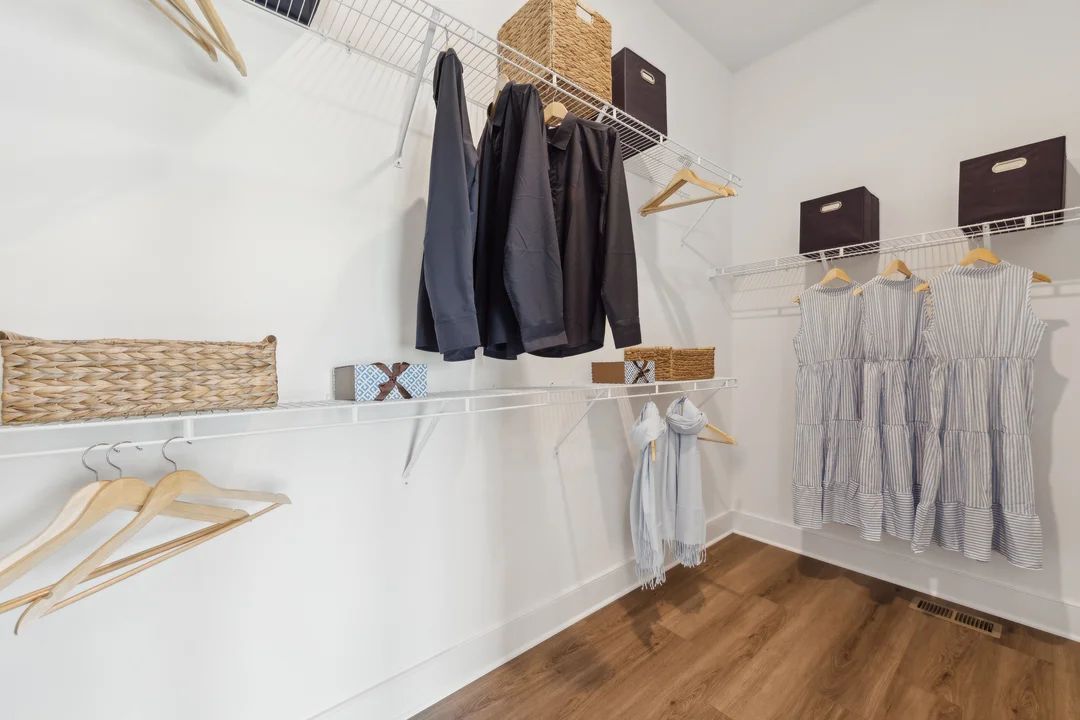 Primary suite walk-in closet