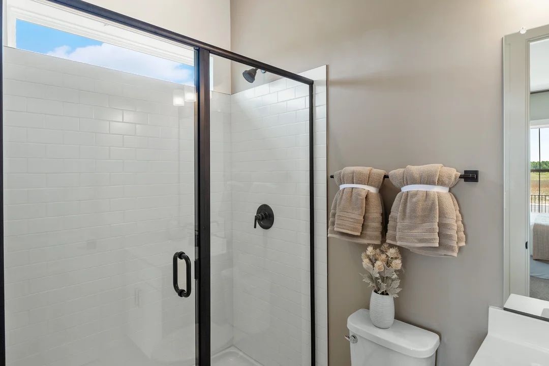 Extra Suite Bath