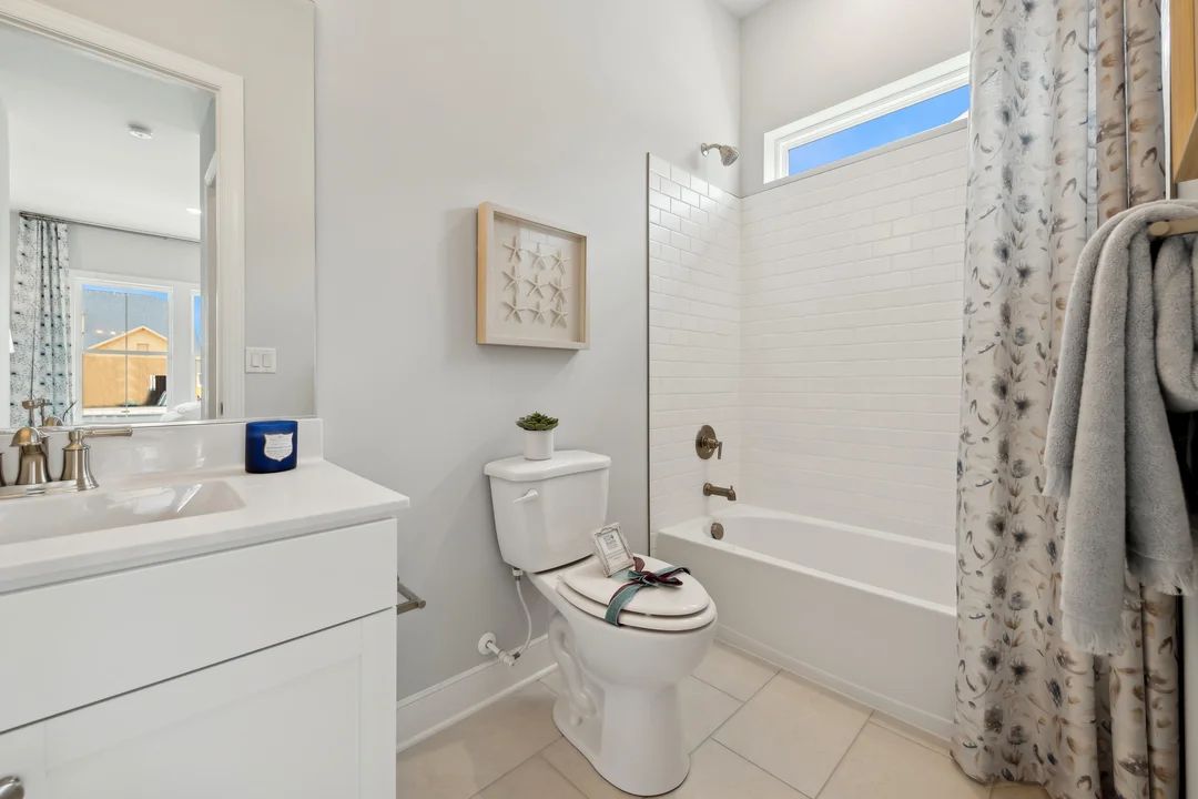 Bedroom 2 Bath