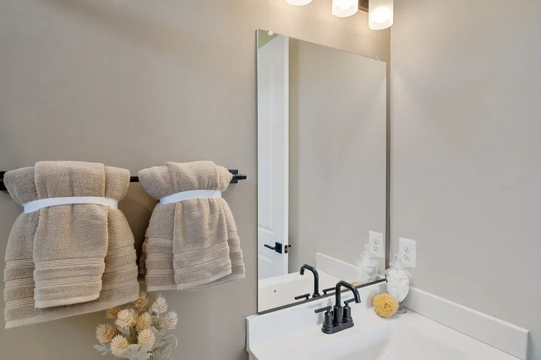 Extra Suite Bath