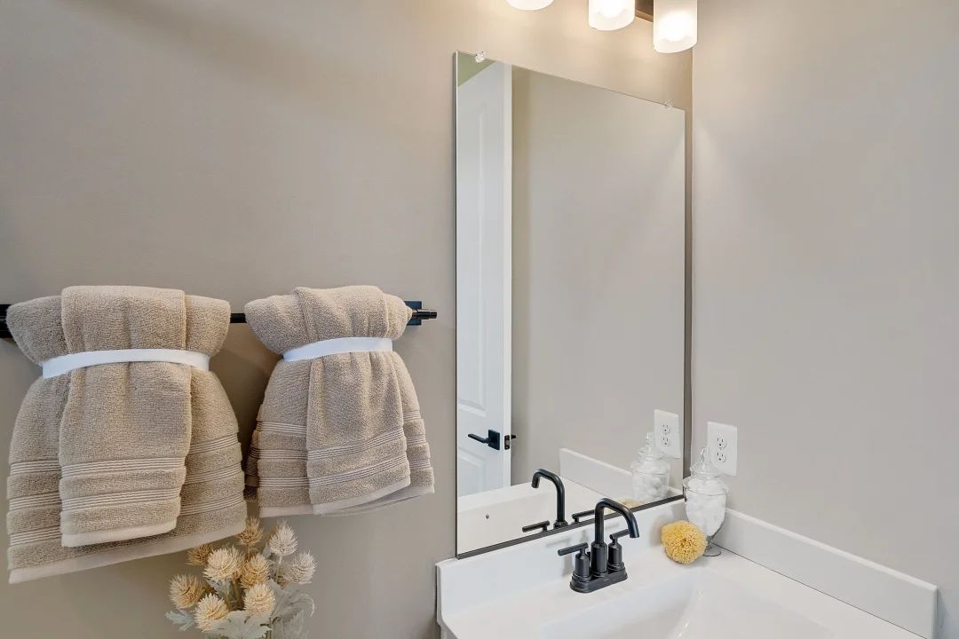 Extra Suite Bath