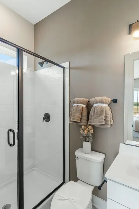Extra Suite Bath