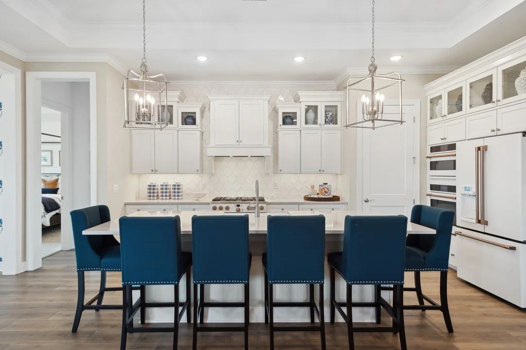 Kitchen with pendant lighting and center island