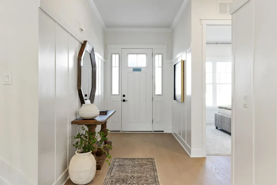 Foyer with decorative feature wall