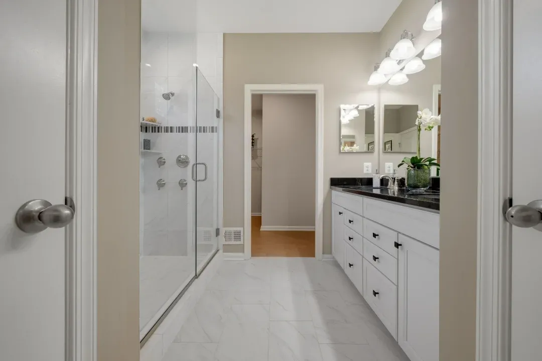 Owner's Spa Bath