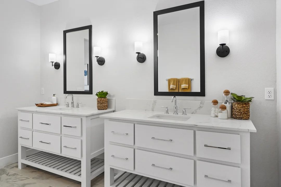 Owner's Bath