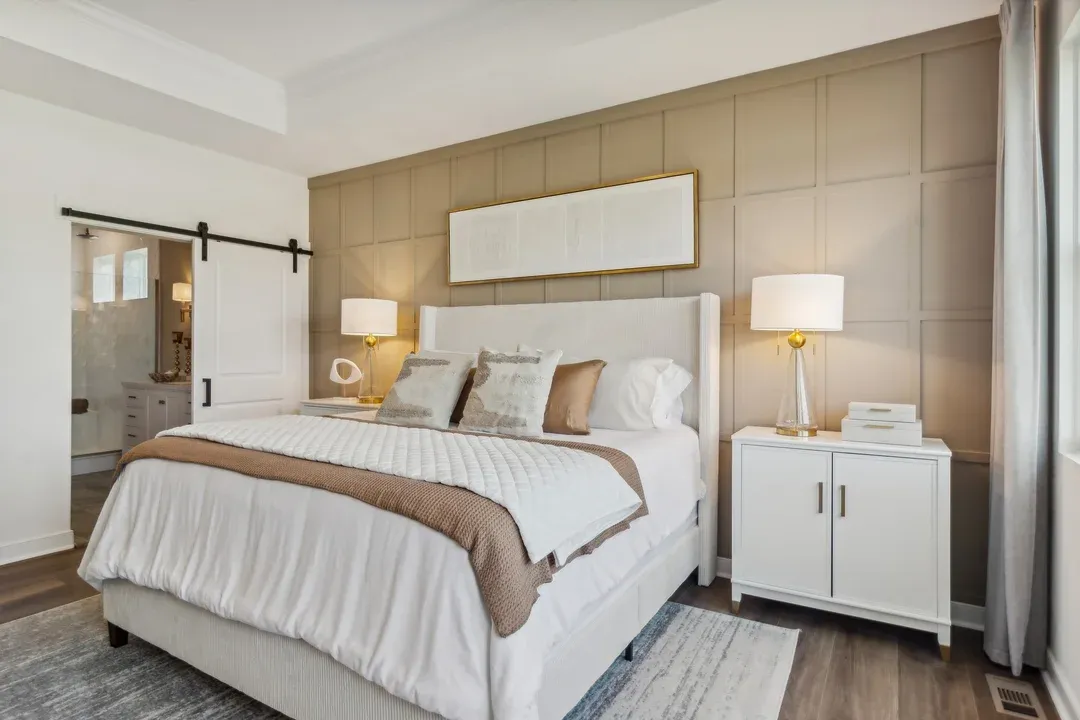 Primary suite with tray ceiling