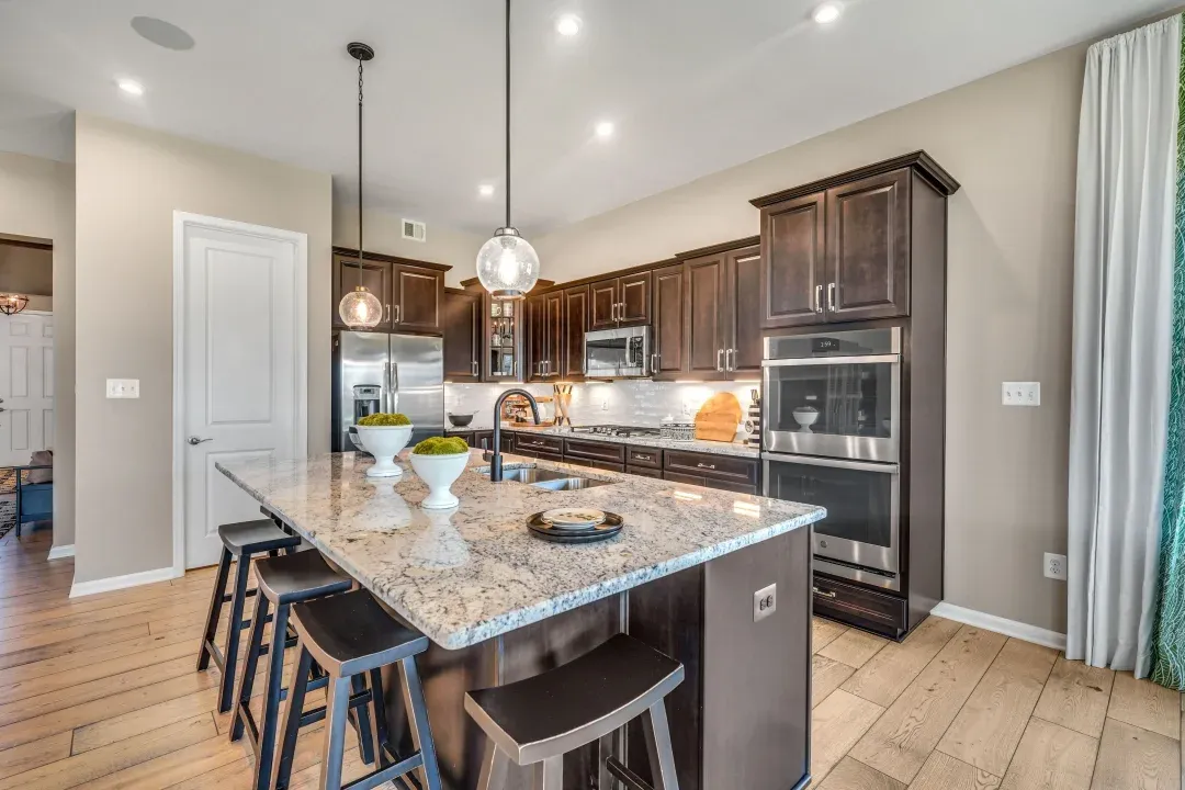 Kitchen with center island