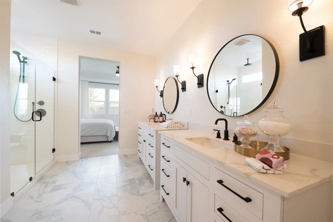 Owner's Bath