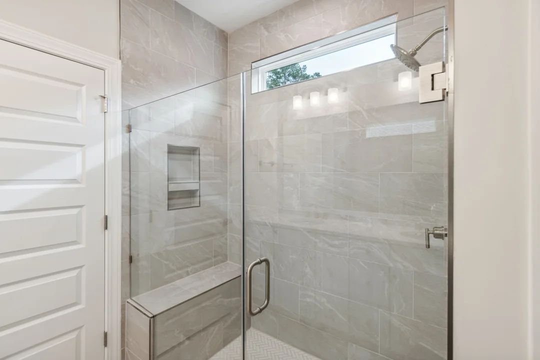 Owner's bath shower