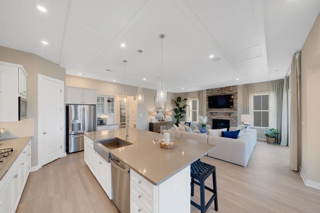 Kitchen with center island