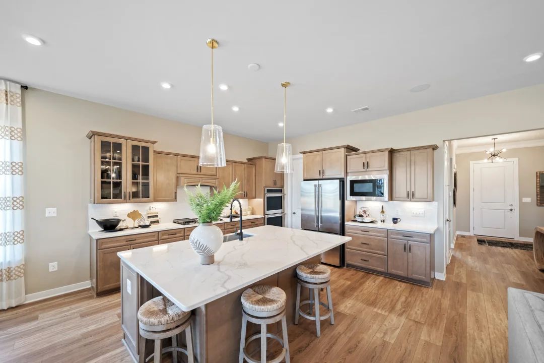 Kitchen with center island