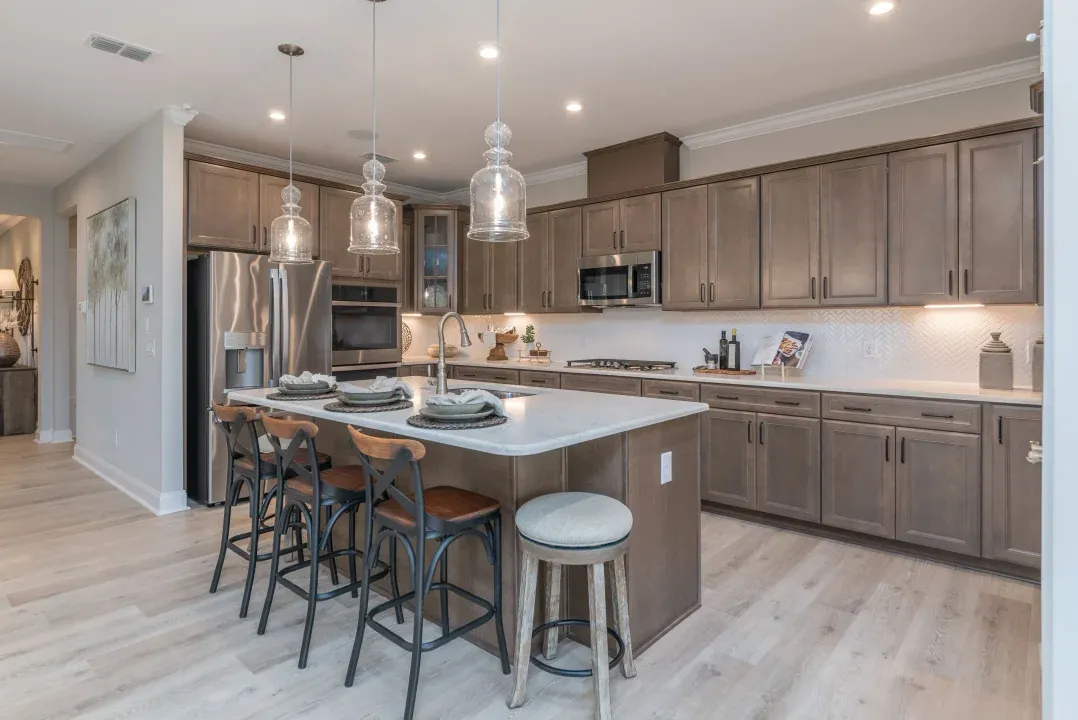 Kitchen with breakfast bar island
