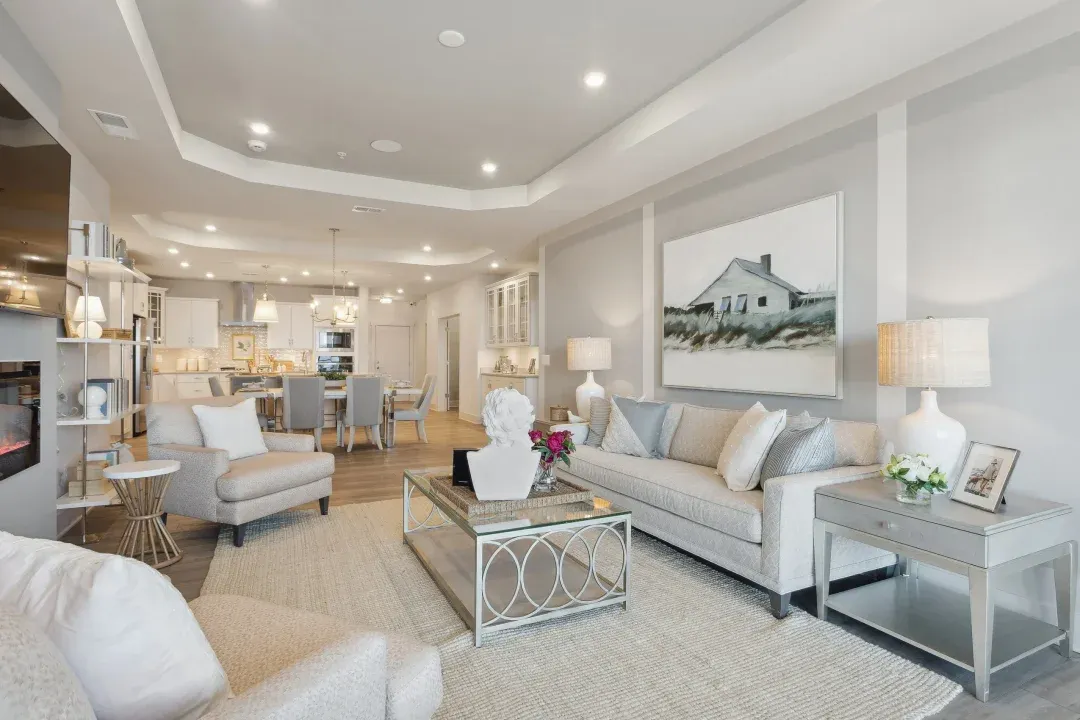 Great room with tray ceiling