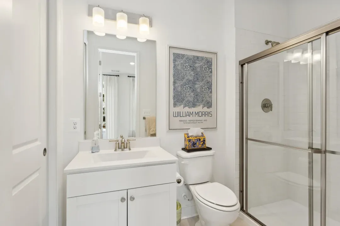 Extra Suite Bath