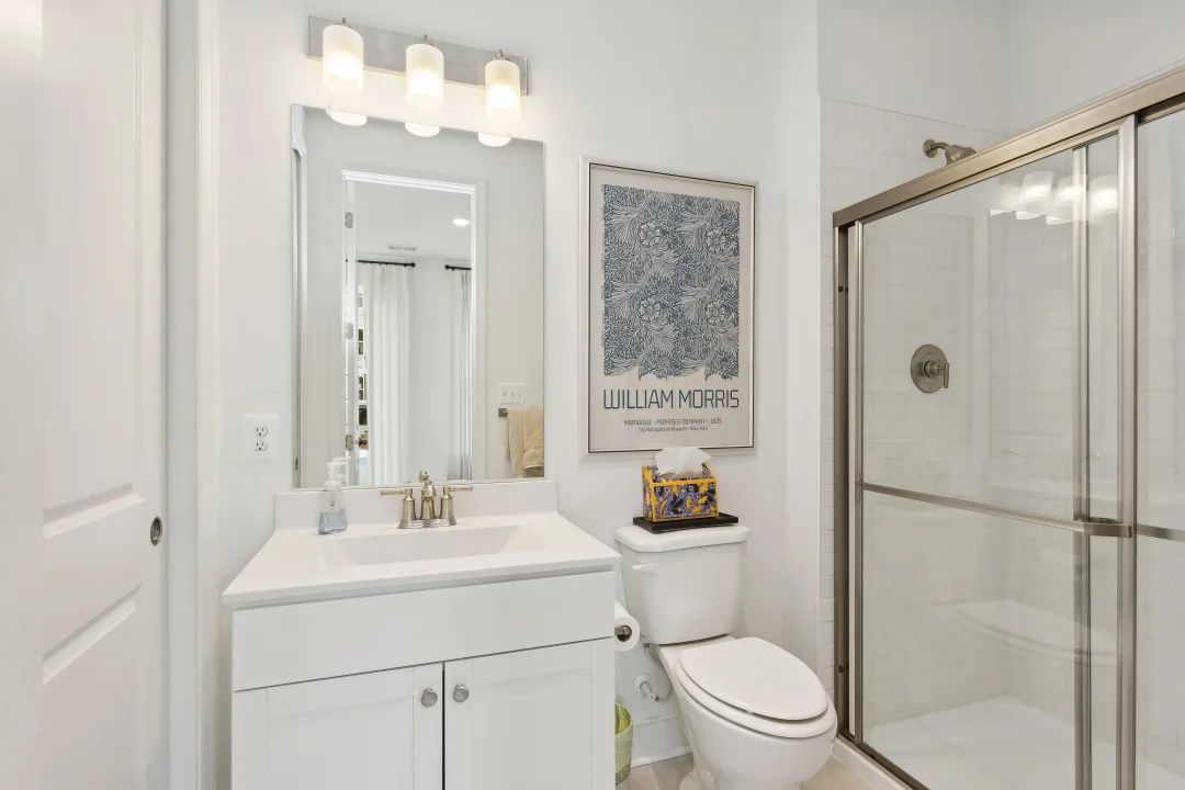 Extra Suite Bath