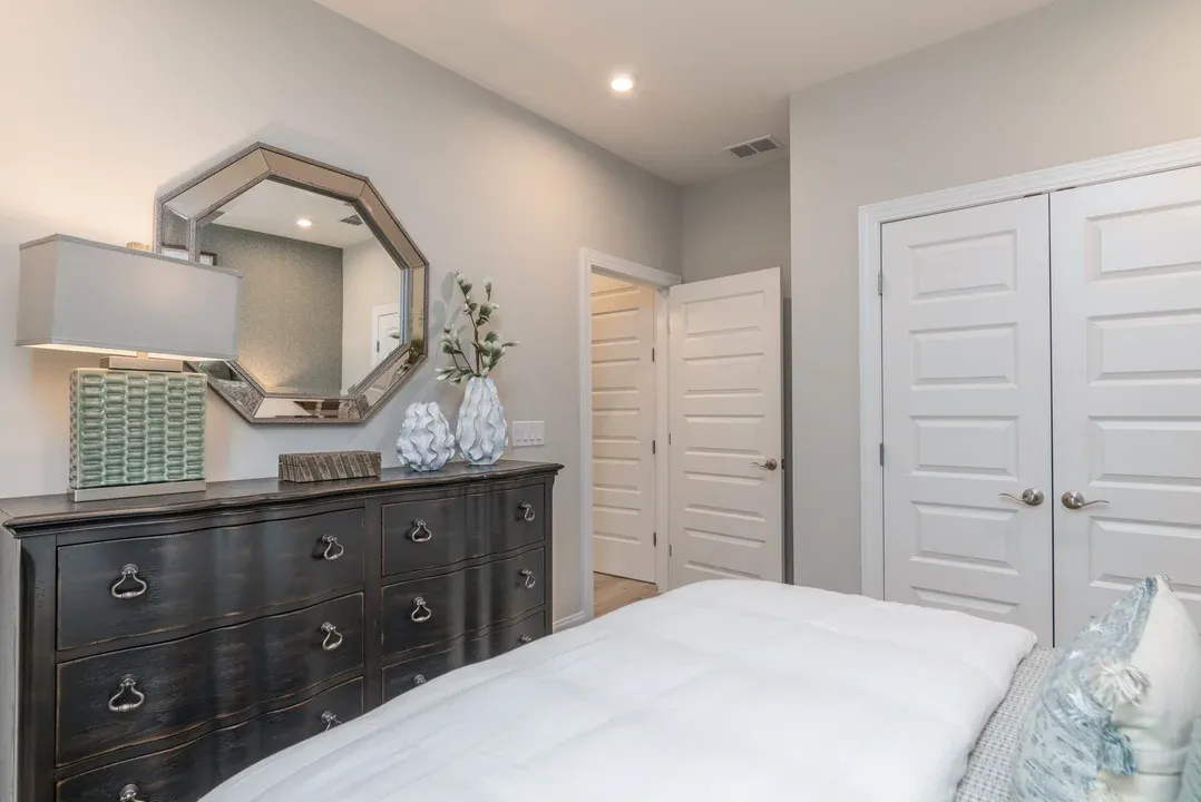 Extra Suite Bedroom