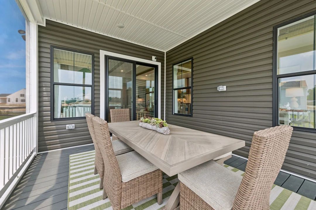 Screened Porch