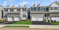 Manalapan Landing por K. Hovnanian® Homes en Monmouth County New Jersey