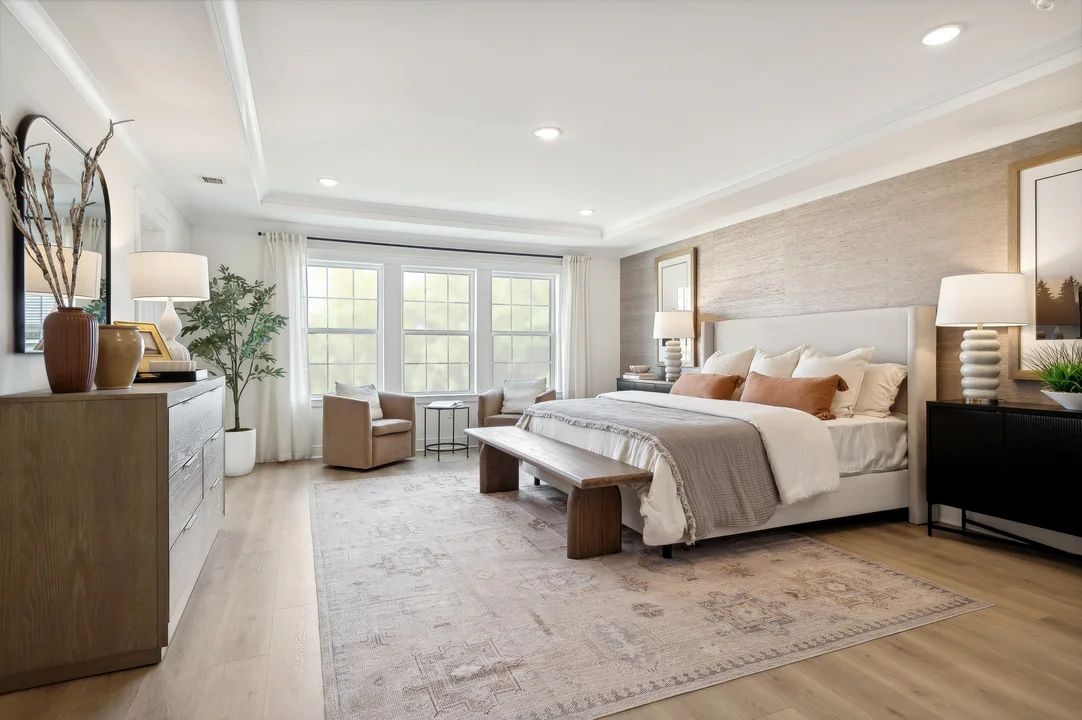 Primary suite with tray ceiling