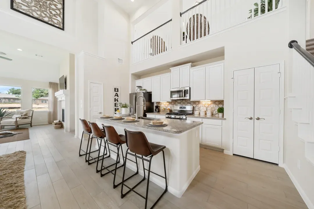 Kitchen with center island