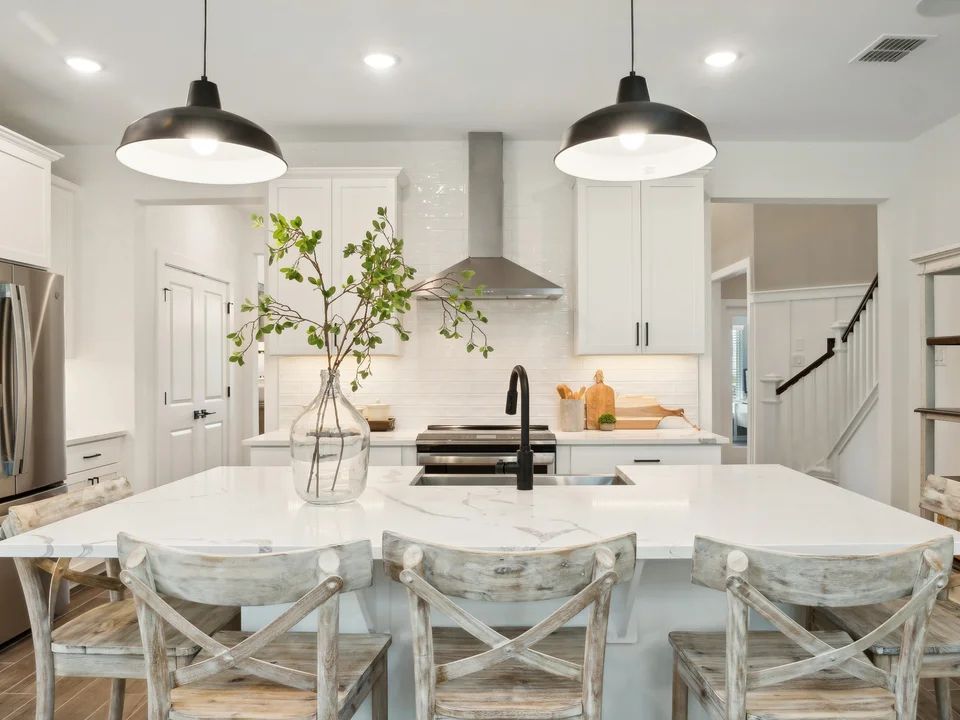 Kitchen with pendant lighting
