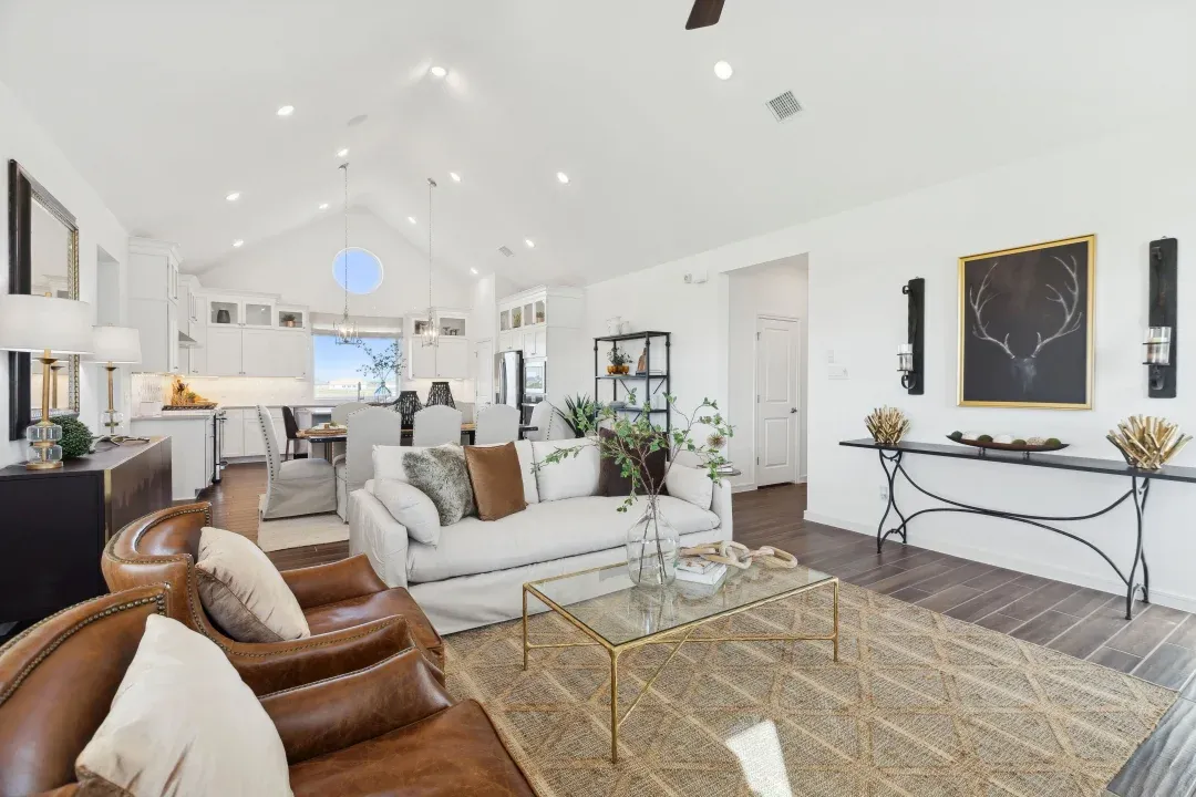 Great room with soaring vaulted ceiling