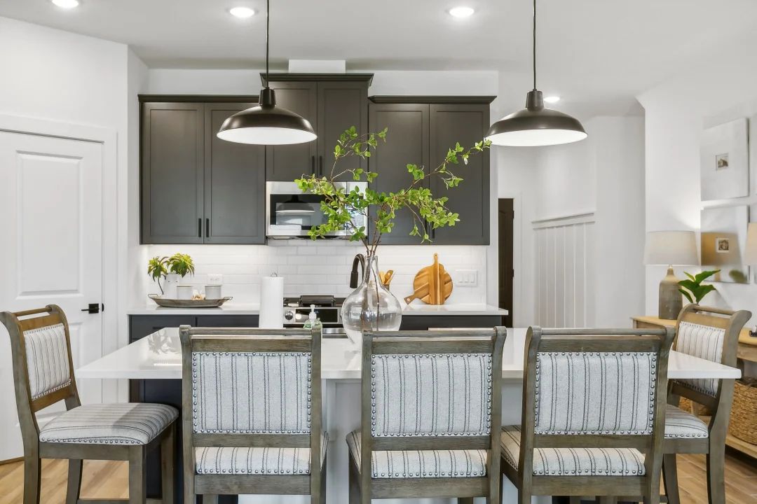 Kitchen with pendant lighting