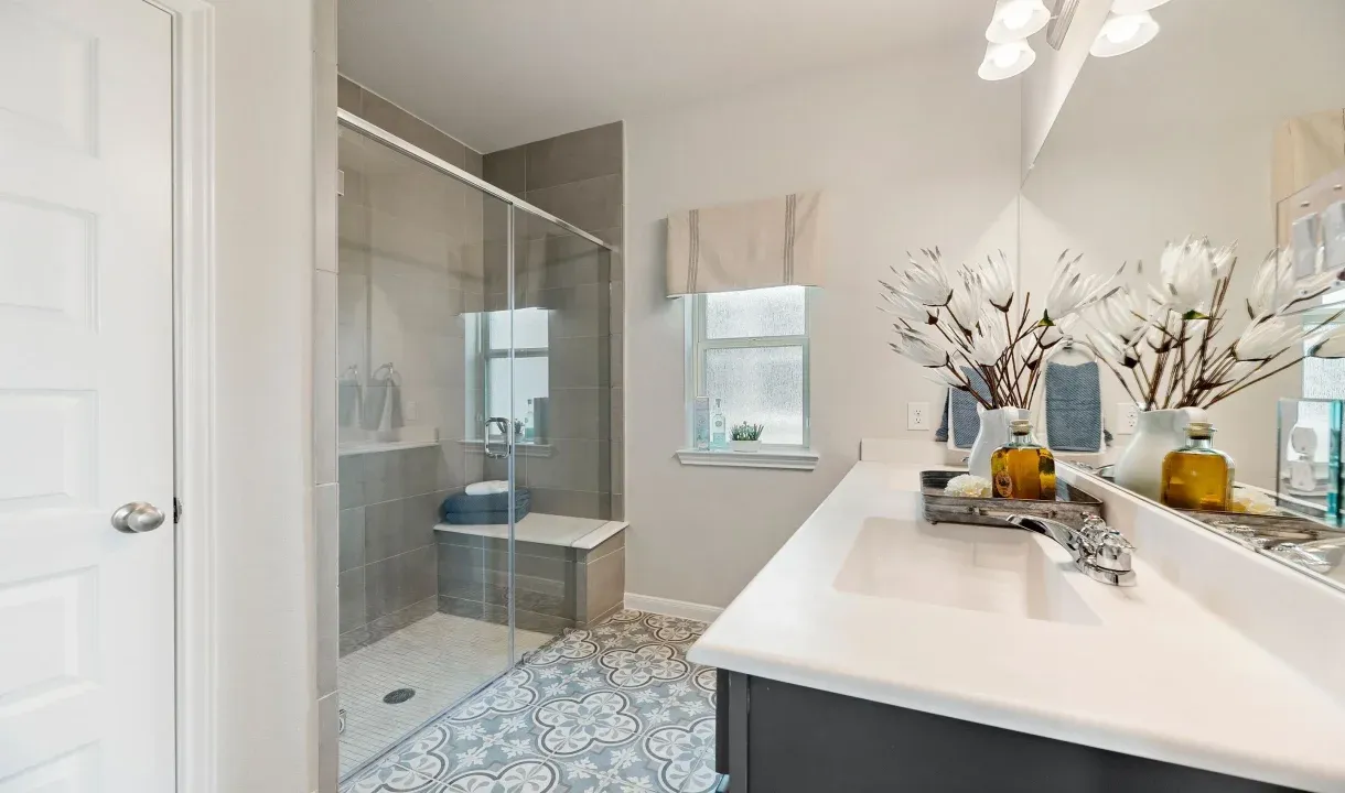 Owner's Luxury Bath