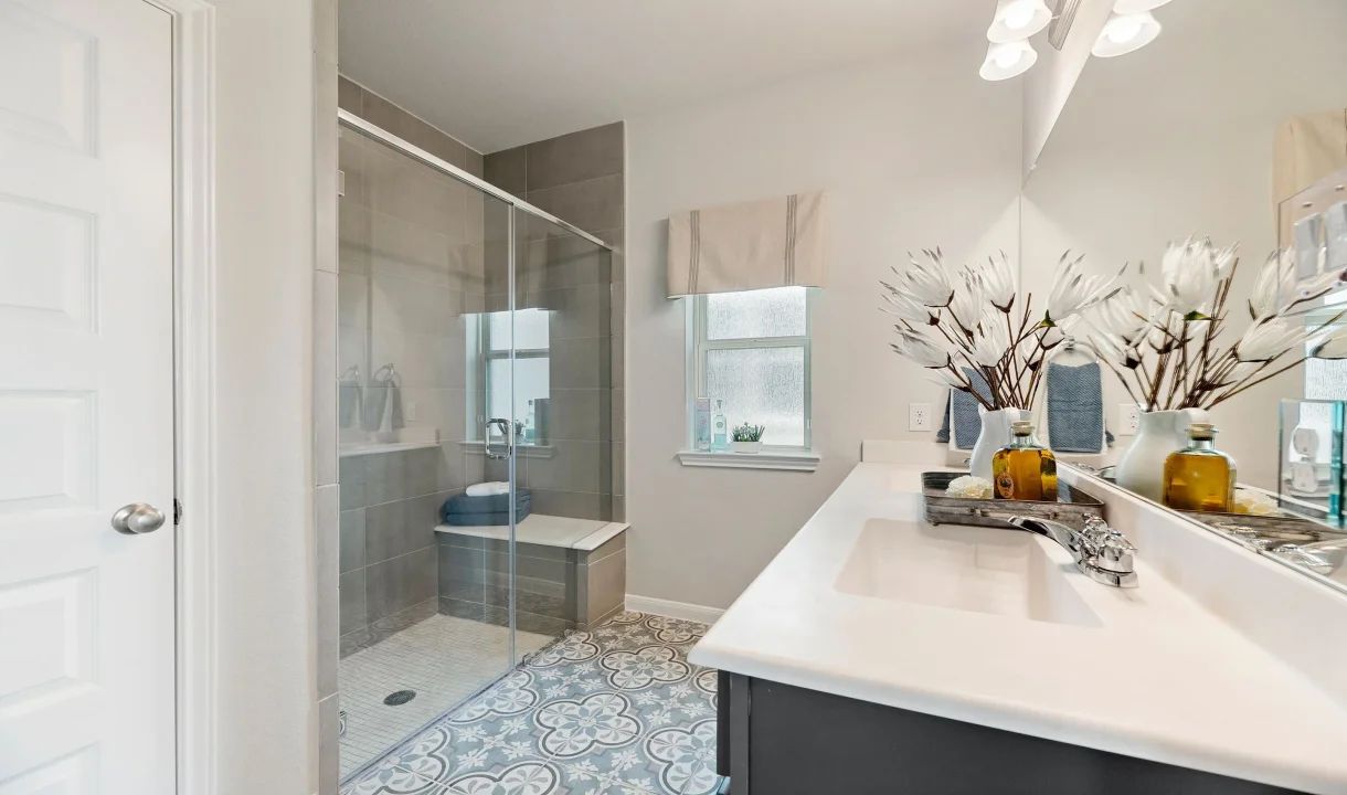 Owner's Luxury Bath