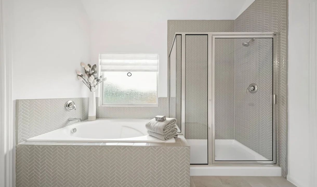 Owner's bath
