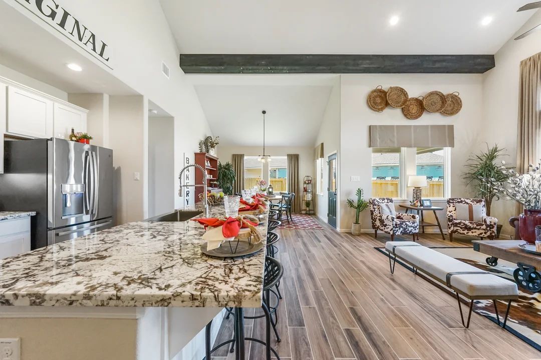 Kitchen with center island