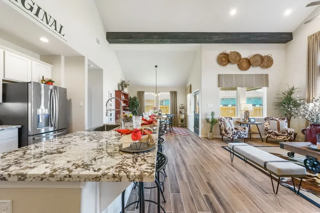 Kitchen with center island