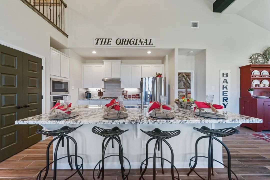 Kitchen with center island