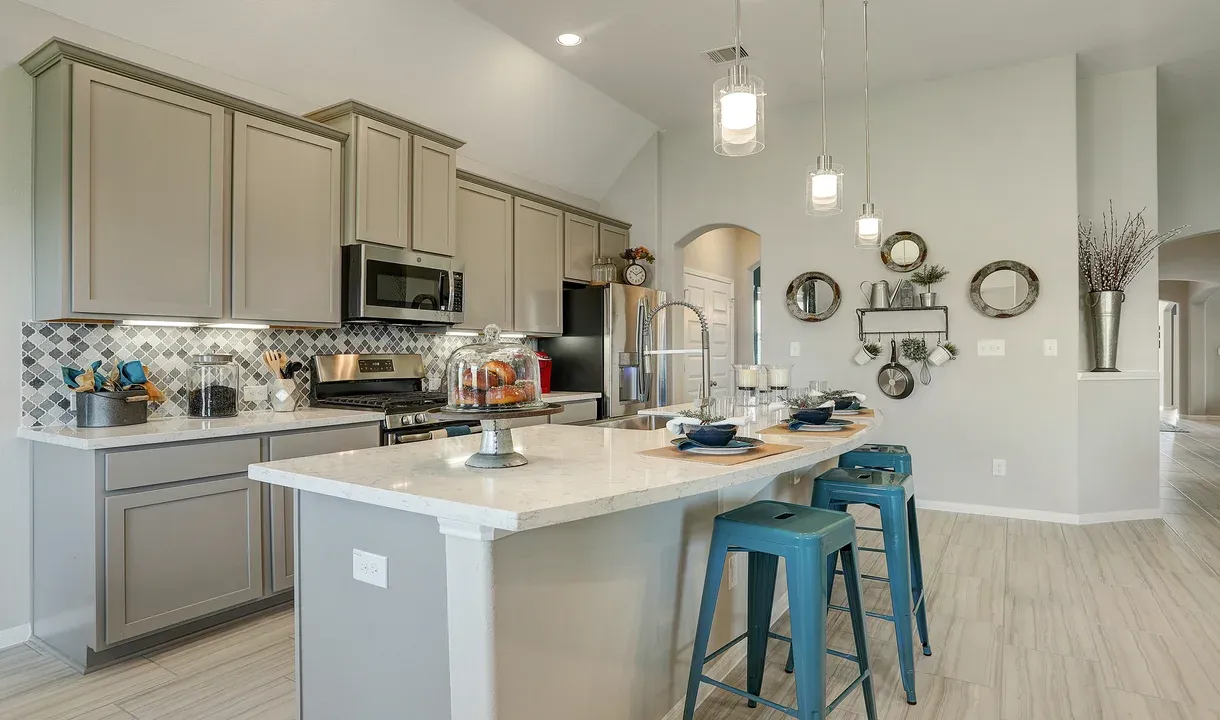 Kitchen with center island