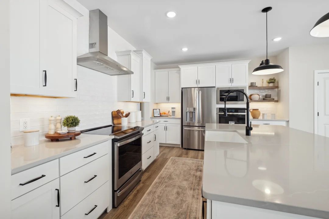 Kitchen with matte black finishes